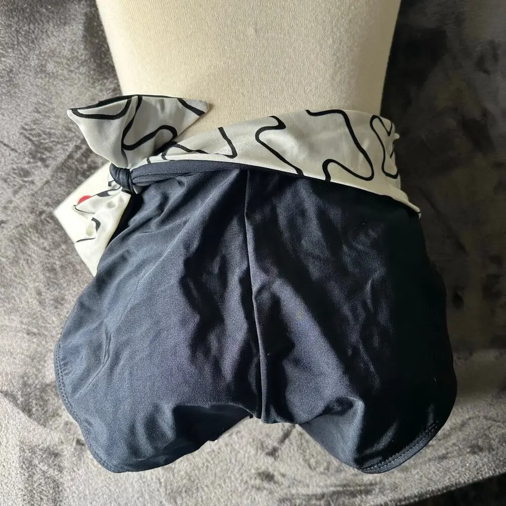 Vintage 80/90s Black White Abstract thigh high Bikini Bottom  Women’s Size L